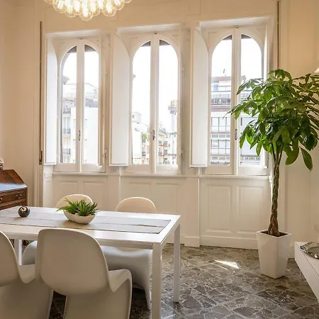 Art View Luxury Appartamento *