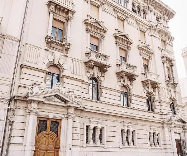Art View Luxury Appartamento *