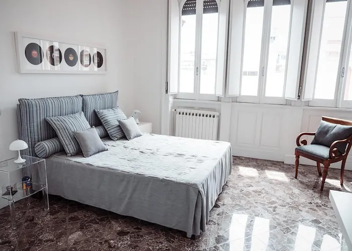 Art View Luxury * Bari